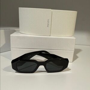 Prada sunglasses NWT